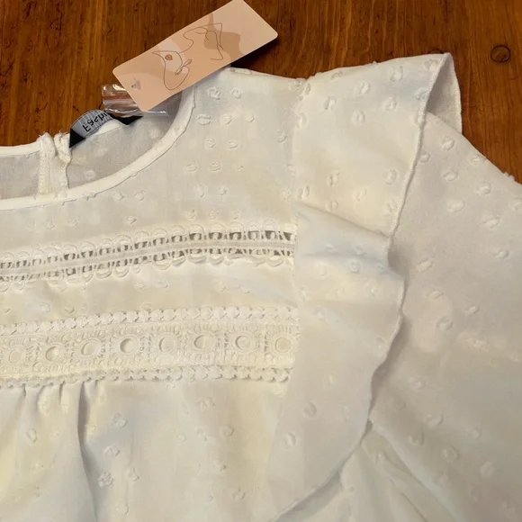 NWT Pretty White Ruffle, Long Sleeve Top - Picture 3 of 16